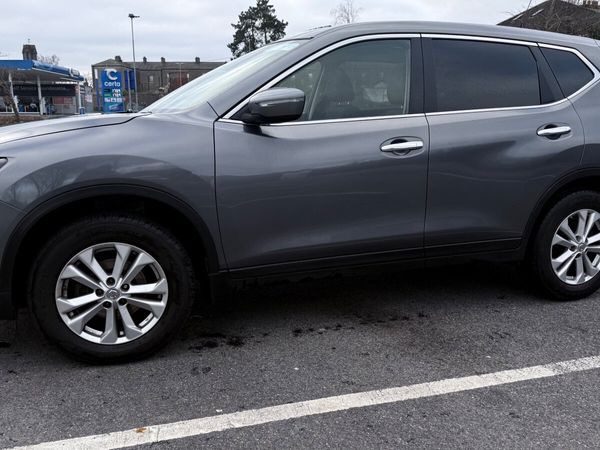 Nissan X-Trail SUV, Diesel, 2015, Grey