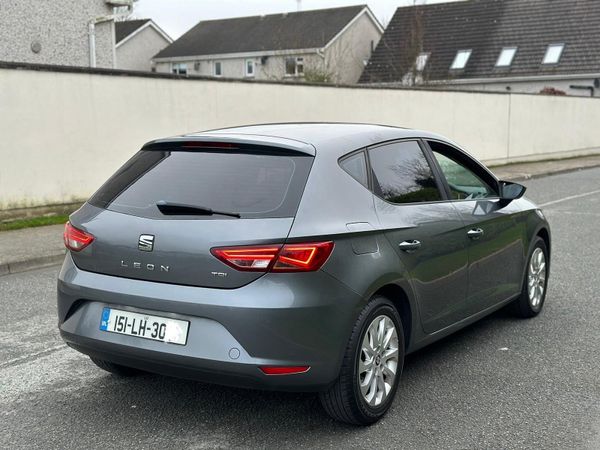 SEAT Leon Hatchback, Diesel, 2015, Grey