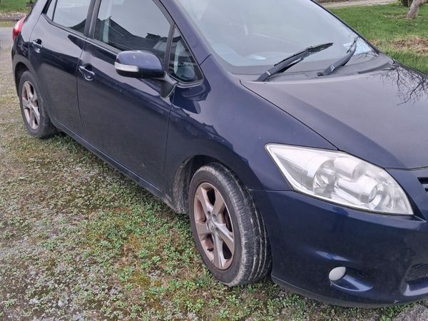 Toyota Auris Hatchback, Diesel, 2010, Blue