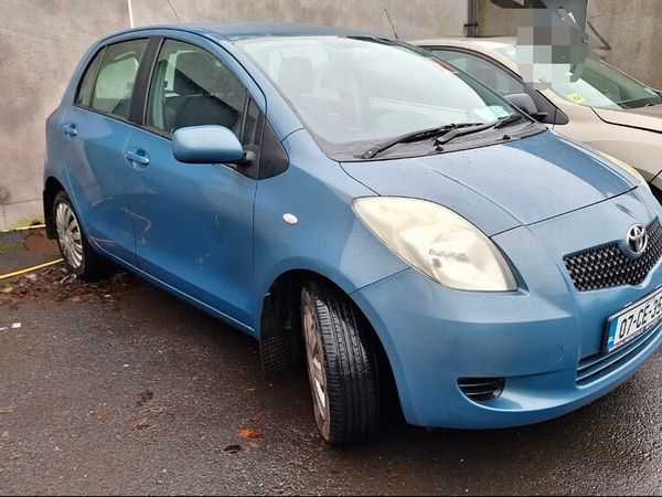 Toyota Yaris Hatchback, Petrol, 2007, Blue