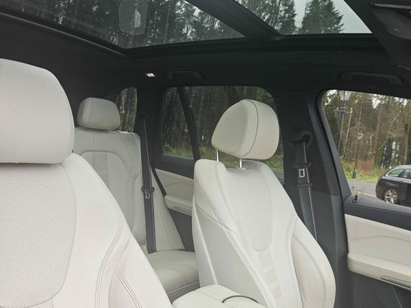 BMW X5 SUV, Petrol Plug-in Hybrid, 2021, Black