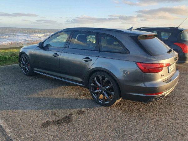 Audi A4 Estate, Diesel, 2016, Grey