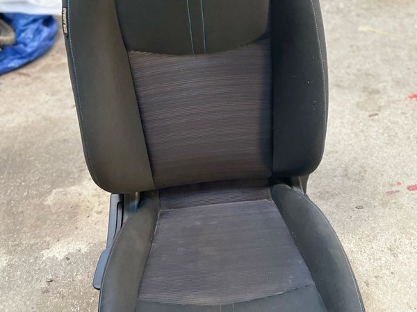 Nissan Leaf Hatchback, Electric, 2021, Grey