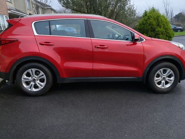 Kia Sportage SUV, Diesel, 2017, Red