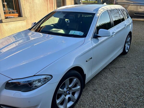 BMW 5-Series Estate, Diesel, 2013, White
