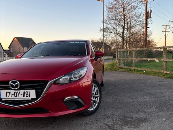 Mazda Mazda3 Saloon, Diesel, 2017, Red