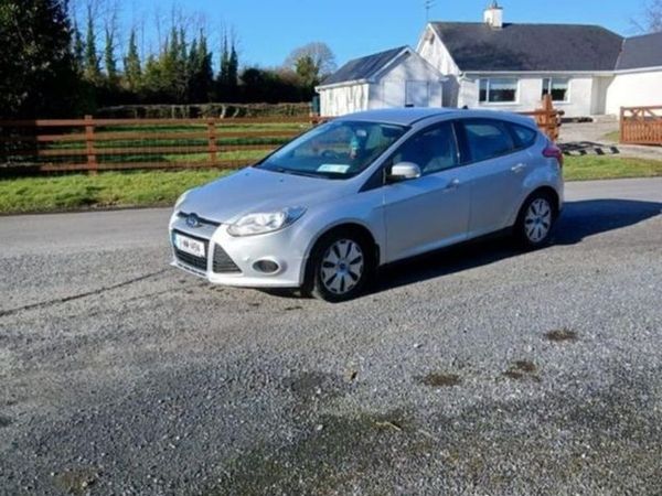 Ford Focus Hatchback, Diesel, 2011, Silver