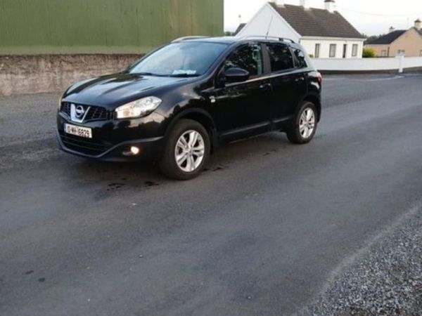 Nissan Qashqai Hatchback, Diesel, 2010, Black