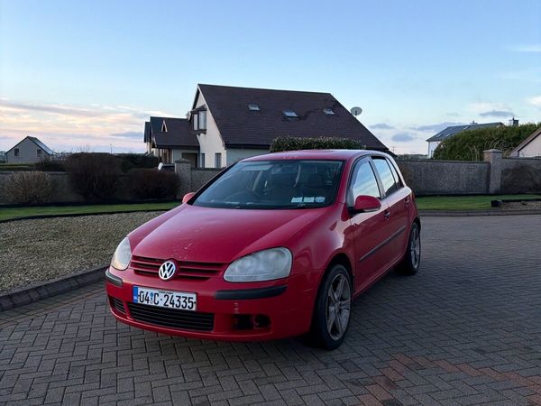 Volkswagen Golf Hatchback, Diesel, 2004, Red