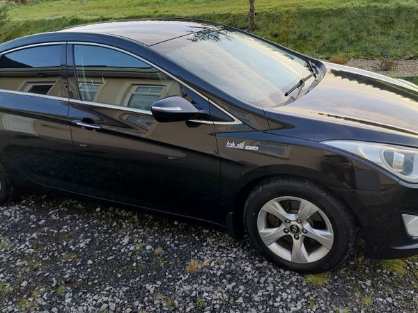 Hyundai i40 Saloon, Diesel, 2012, Black