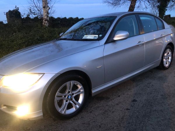 BMW 3-Series Saloon, Diesel, 2010, Silver