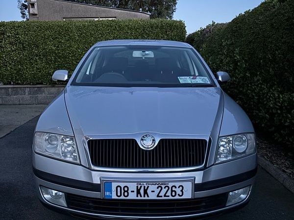 Skoda Octavia Hatchback, Petrol, 2008, Silver