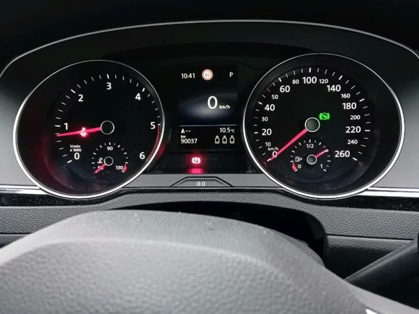 Volkswagen Passat Estate, Diesel, 2020, Blue