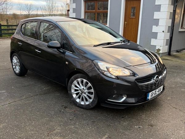 Opel Corsa Hatchback, Petrol, 2016, Black