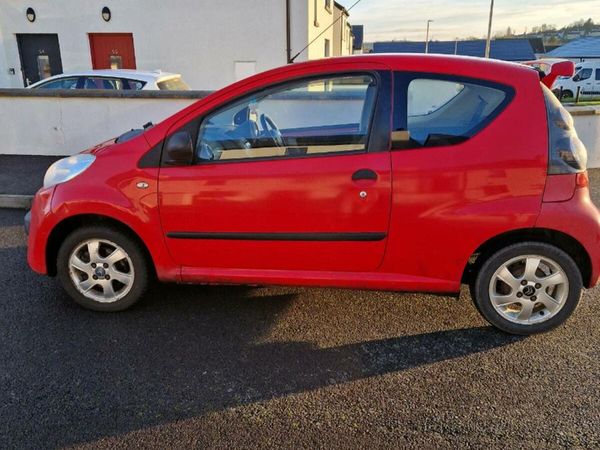 Citroen C1 Hatchback, Petrol, 2008, Red