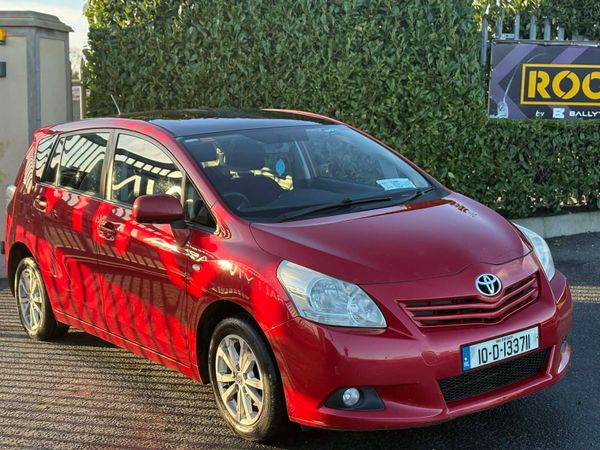 Toyota Verso MPV, Diesel, 2010, Red