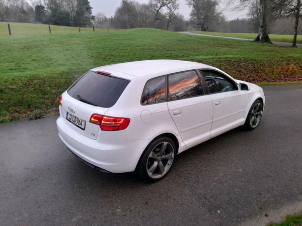 Audi A3 Hatchback, Diesel, 2012, White