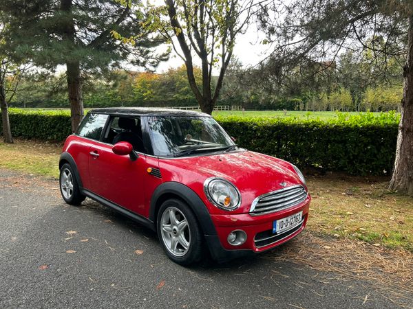 Mini Cooper Hatchback, Diesel, 2010, Red