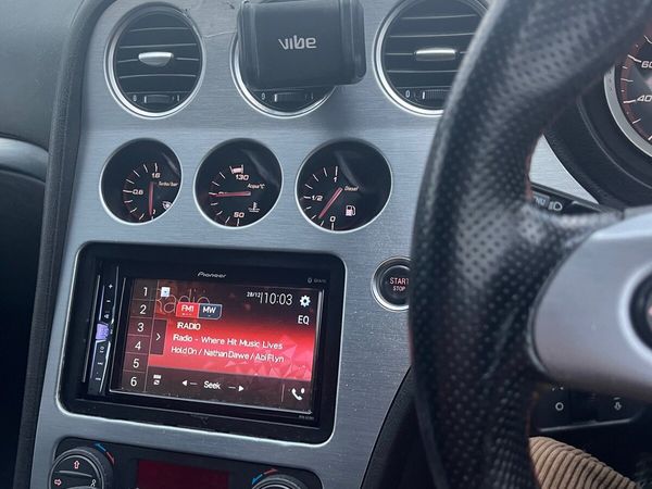 BMW 3-Series Saloon, Diesel, 2011, Blue