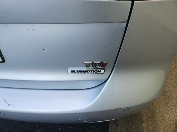 Volkswagen Touran MPV, Diesel, 2015, Silver