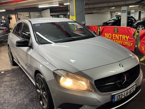 Mercedes-Benz A-Class Hatchback, Petrol, 2013, Silver