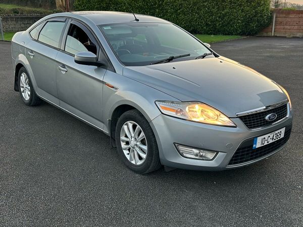 Ford Mondeo Saloon, Diesel, 2010, Silver