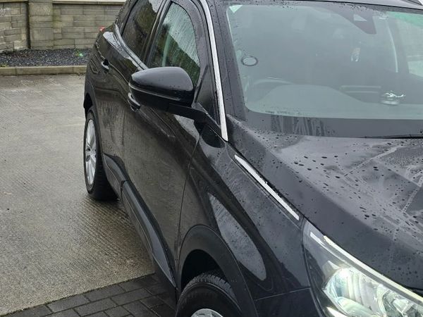 Peugeot 3008 MPV, Diesel, 2018, Black