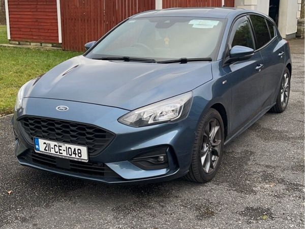 Ford Focus Hatchback, Petrol Hybrid, 2021, Blue