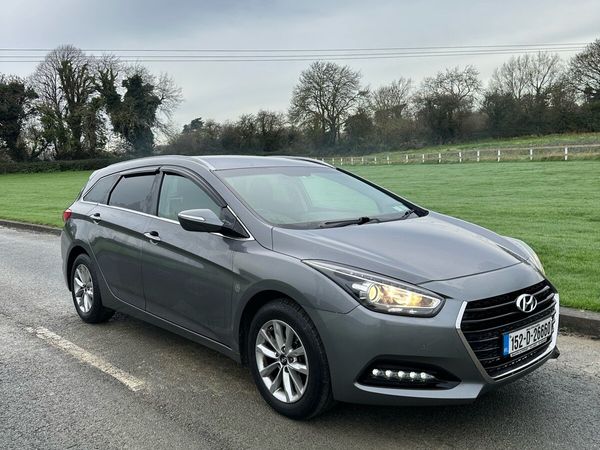 Hyundai i40 Estate, Diesel, 2015, Silver