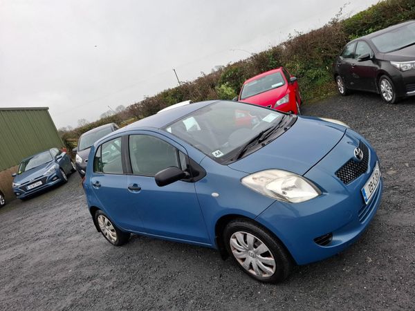 Toyota Yaris Hatchback, Petrol, 2009, Blue