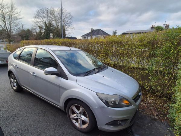 Ford Focus Hatchback, Diesel, 2009, Silver