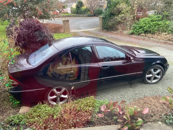 Mercedes-Benz C-Class Saloon, Petrol, 2004, Black