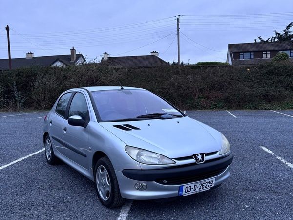 Peugeot 206 Hatchback, Petrol, 2003, Grey