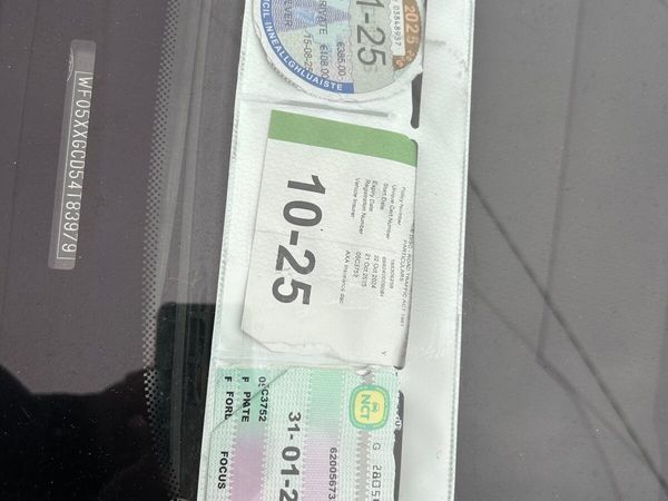 Ford Focus Hatchback, Petrol, 2005, Silver