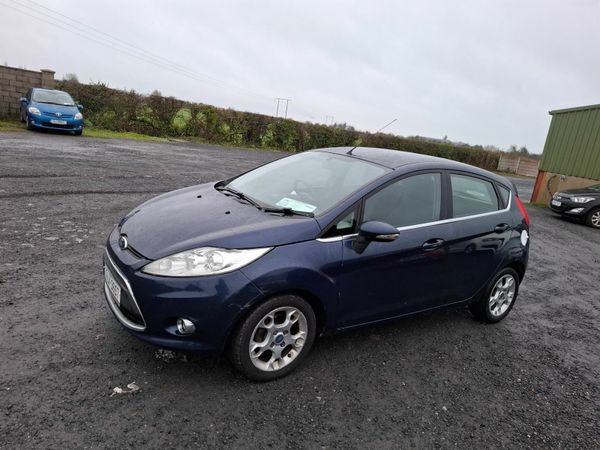 Ford Fiesta Hatchback, Petrol, 2012, Blue