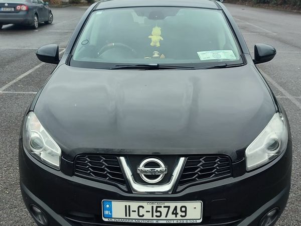 Nissan Qashqai Hatchback, Diesel, 2011, Black