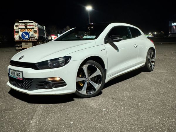 Volkswagen Scirocco Hatchback, Diesel, 2014, White