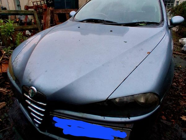 Alfa Romeo 147 Hatchback, Petrol, 2006, Blue