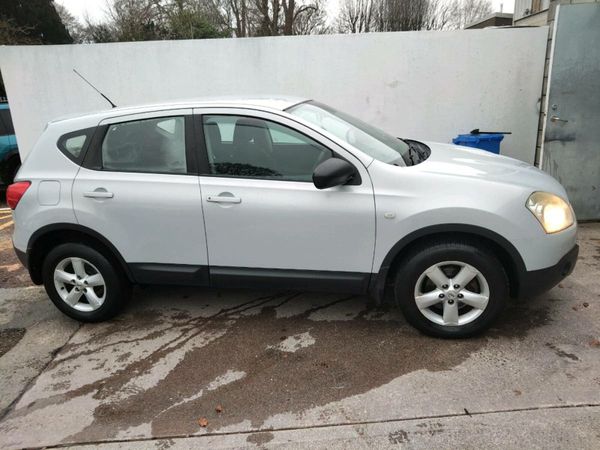 Nissan Qashqai Hatchback, Petrol, 2007, Silver