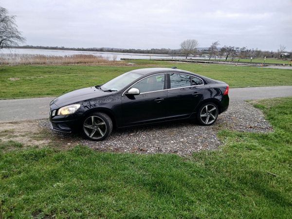 Volvo S60 Saloon, Diesel, 2011, Black