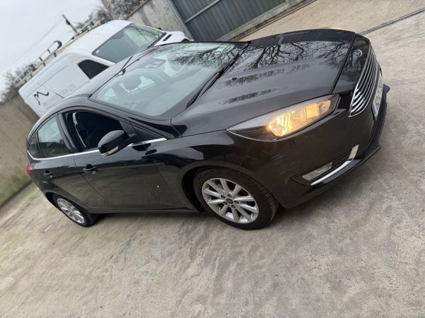 Ford Focus Hatchback, Diesel, 2015, Black