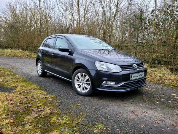 Volkswagen Polo Hatchback, Petrol, 2015, Black