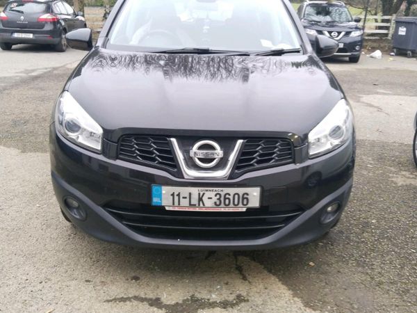 Nissan Qashqai Hatchback, Diesel, 2011, Black