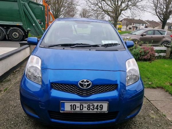 Toyota Yaris Hatchback, Petrol, 2010, Blue