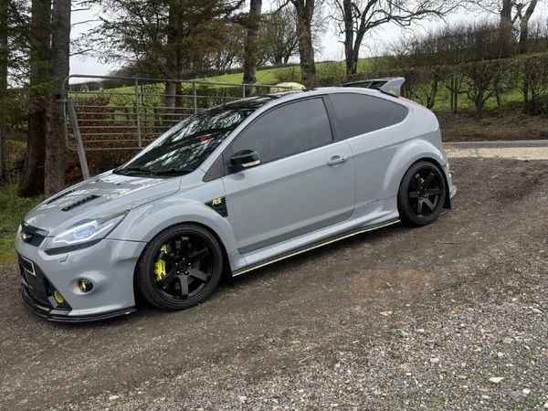 Ford Focus Hatchback, Petrol, 2009, Yellow