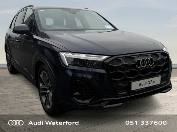 Audi Q7 SUV, Petrol Plug-in Hybrid, 2026, Blue