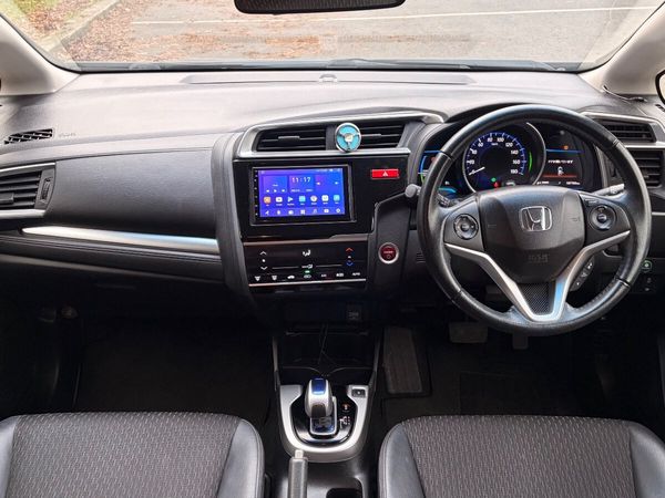 Honda Fit Hatchback, Petrol Hybrid, 2014, Blue