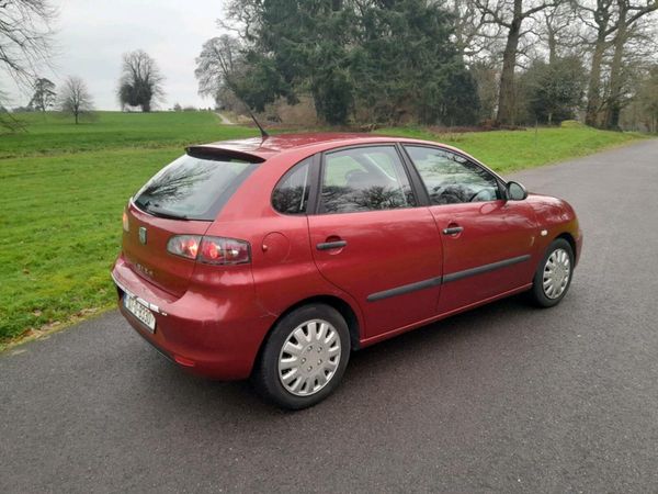 SEAT Ibiza Hatchback, Petrol, 2007, Red
