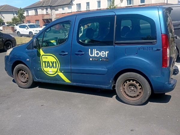 Peugeot Partner Tepee MPV, Diesel, 2012, Blue