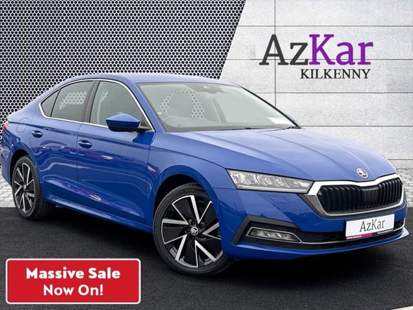 Skoda Octavia Hatchback, Petrol Plug-in Hybrid, 2021, Blue